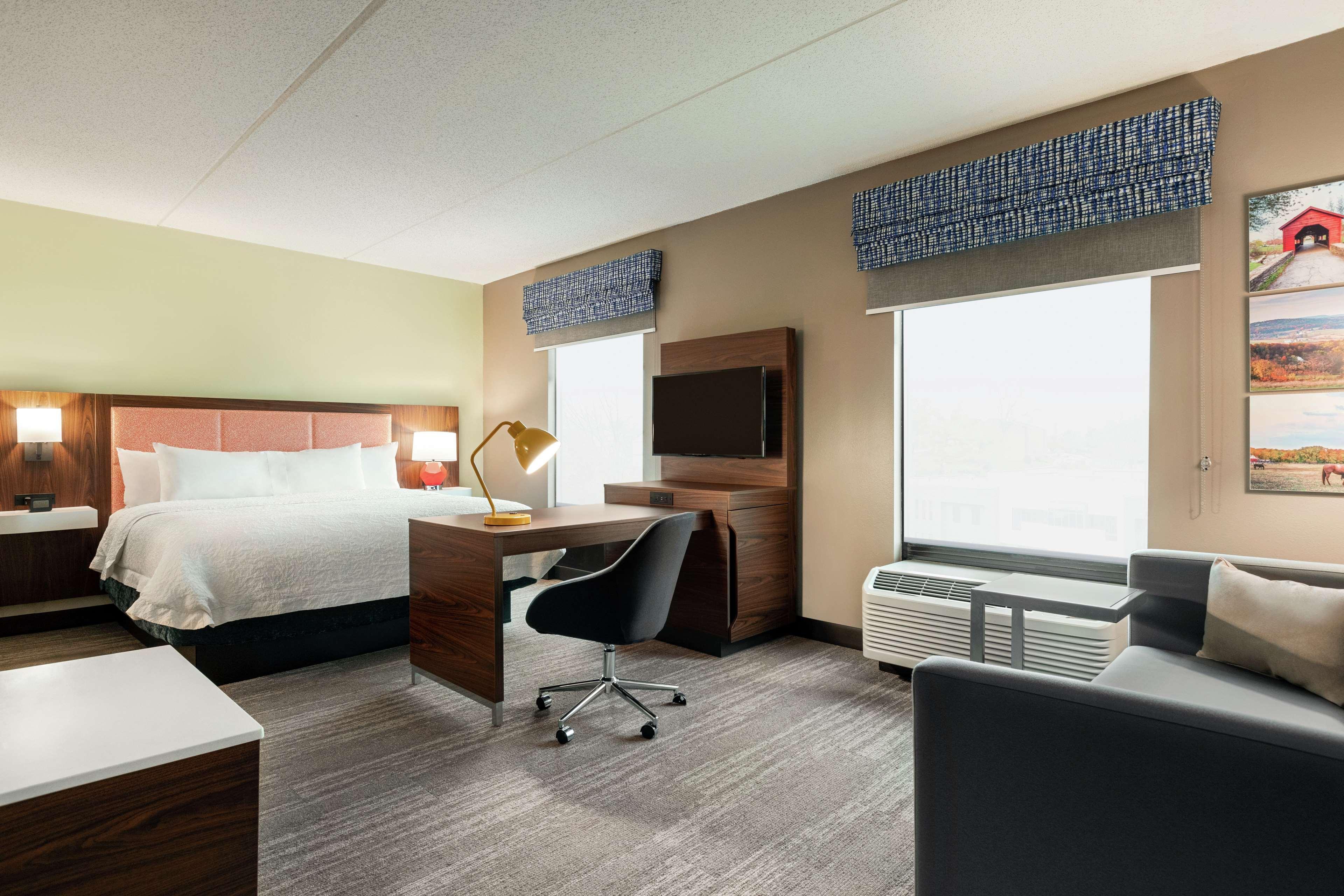 Hampton Inn & Suites Frederick/Fort Detrick מראה חיצוני תמונה