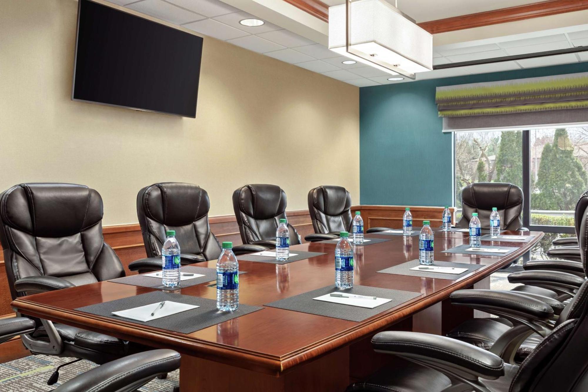 Hampton Inn & Suites Frederick/Fort Detrick מראה חיצוני תמונה